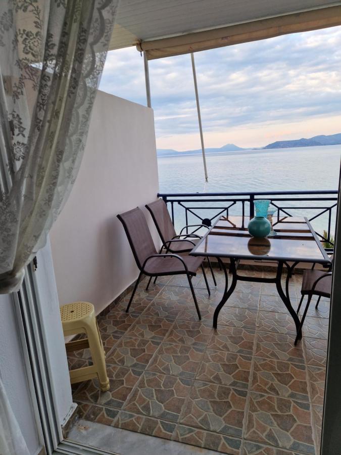 Korinthian Sea View Apartamento Nerántza Exterior foto